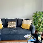Charming 1 Bedroom Apartment By Falesias Apart