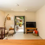 Casas Da Terca - Modern Comfort In Traditional Houses Set Within 300Sqm Of Private Gardens To Explore