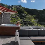 Casa De Pedra By An Island Apart