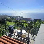 Isa'S Pier View House
