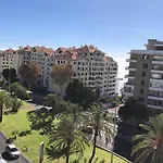Forum Ocean View Apartment