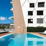 Sao Lucas Moderno Refugio No Funchal Com Piscina