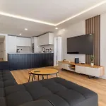 Hip Heaven Apartment On Beach