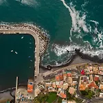 Apt 'A Gaioa' In 'The Cliff Coast Accomodation'