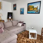 Santa Beatriz Apartment