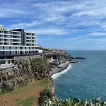 Oceanfront Elegance Madeira Retreat