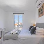 Funchal Apartment With Stunning Harbor View And Air Conditioning Unit