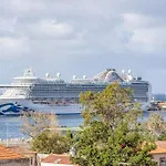 Funchal Apartment With Stunning Harbor View And Air Conditioning Unit