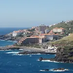 Aylevarroo Penthouse