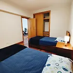 Coastal Comfort At Riverside - 4 Min To Airport!