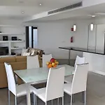 Spectacular Calheta Villa Villa Cliffscape 3 Bedrooms Panoramic Sea Views Well-Furnished In