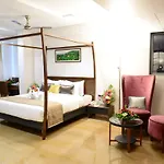 Maple Ivy- A Boutique Hotel