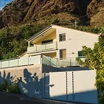 The Blue Pearl-Villa Paul