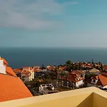 Apartamento Alta Do Garajau