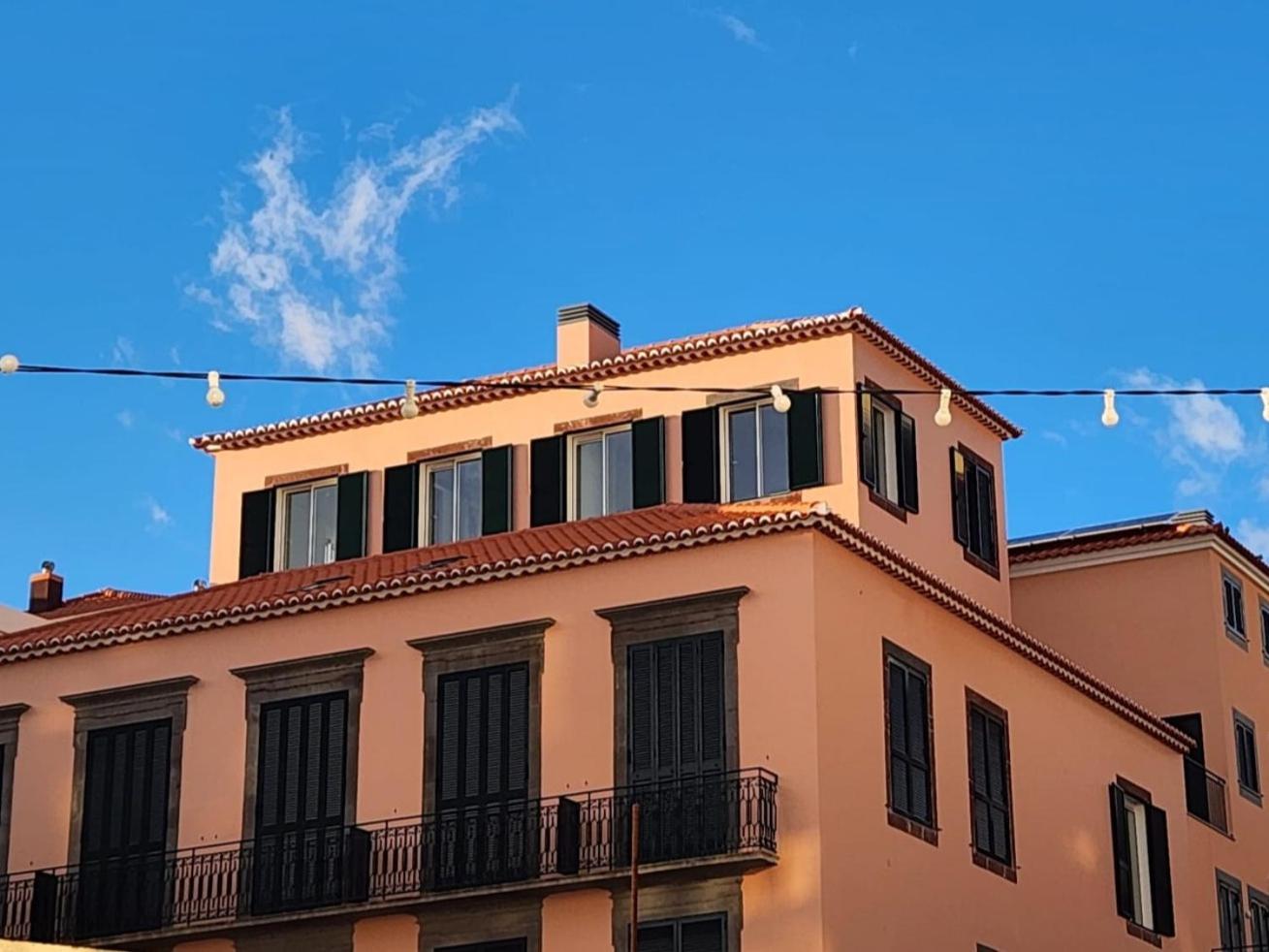 Se Cathedral Roof House Apartament *