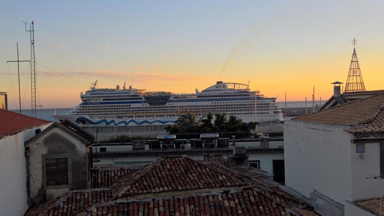 In 3s * Funchal