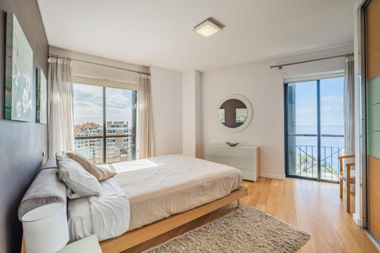 Amazing View Funchal Forum Apartment