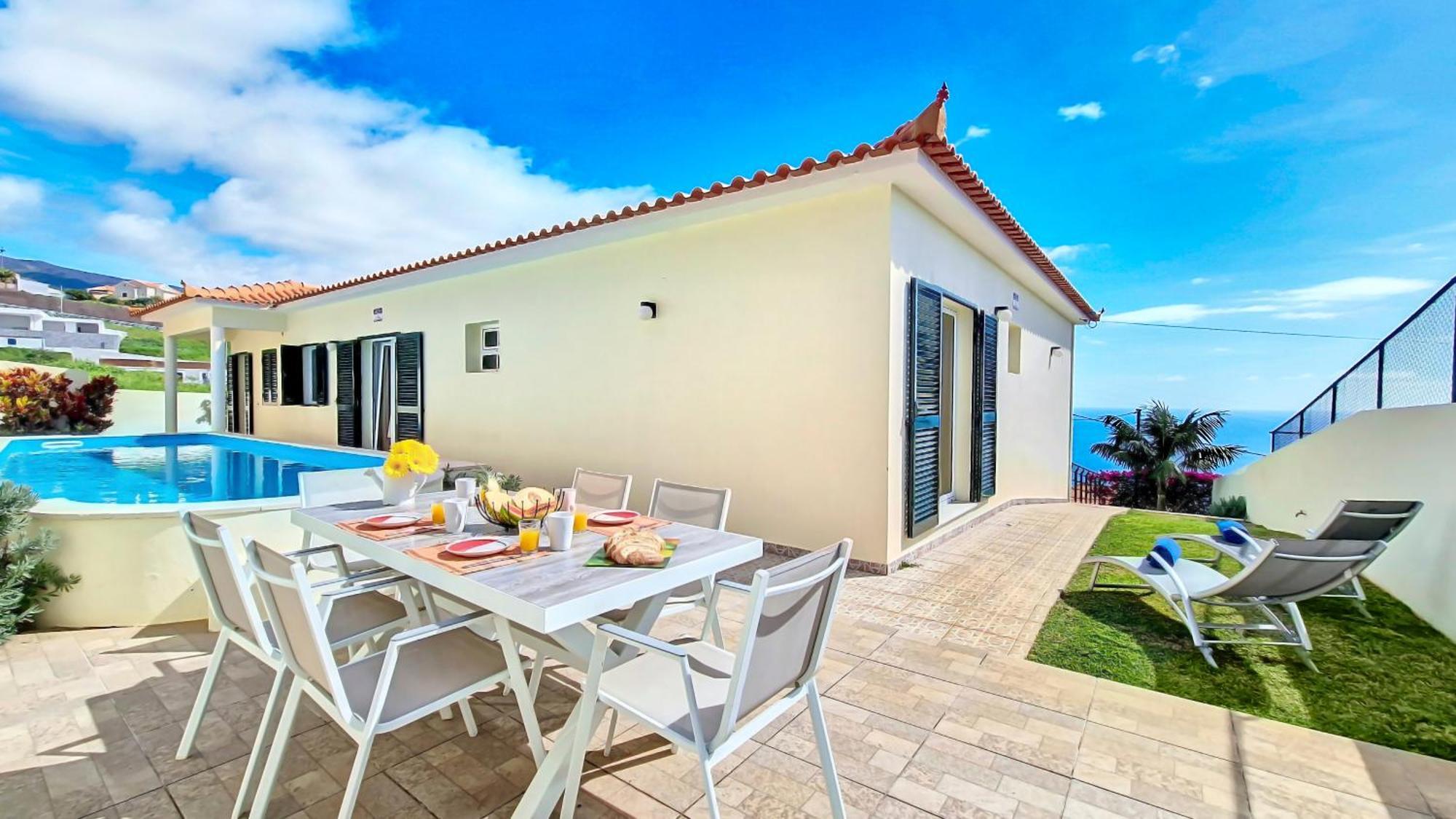 Casa Eleanor By Lovelystay Tatil Evi Calheta (Madeira)