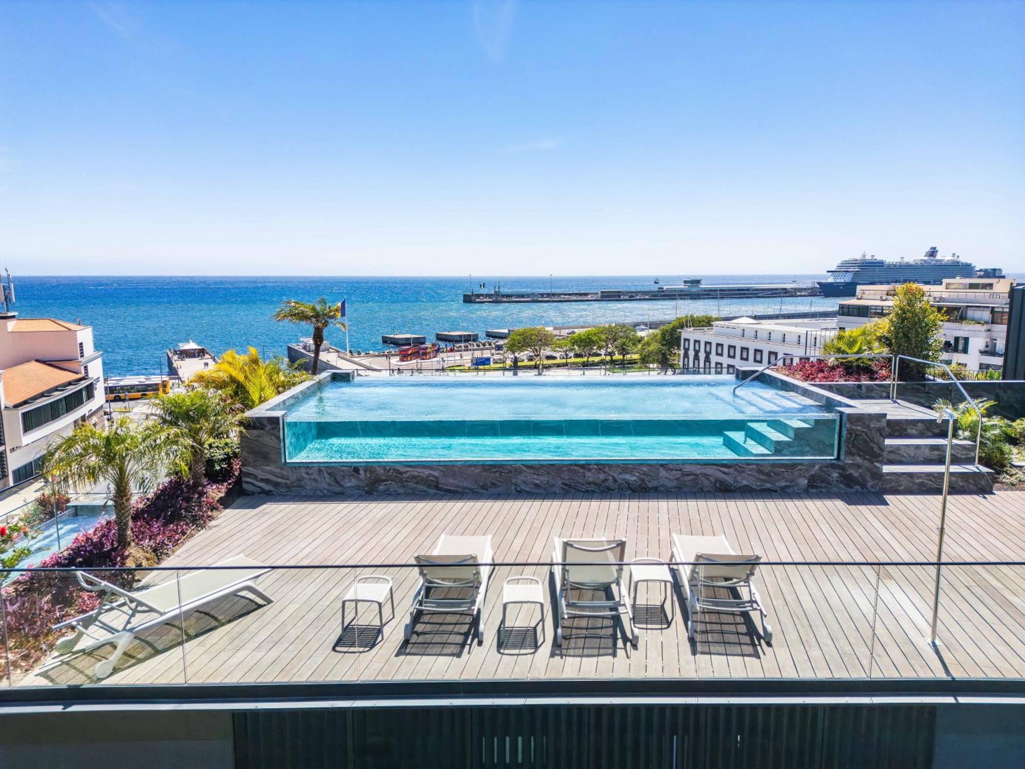 Apartamento Infinity Pool & Private Garden Oasis At Savoy Insular Funchal (Madeira)