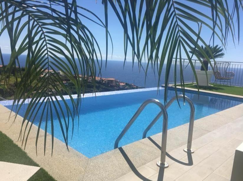 Timeless Escape Calheta Vila *