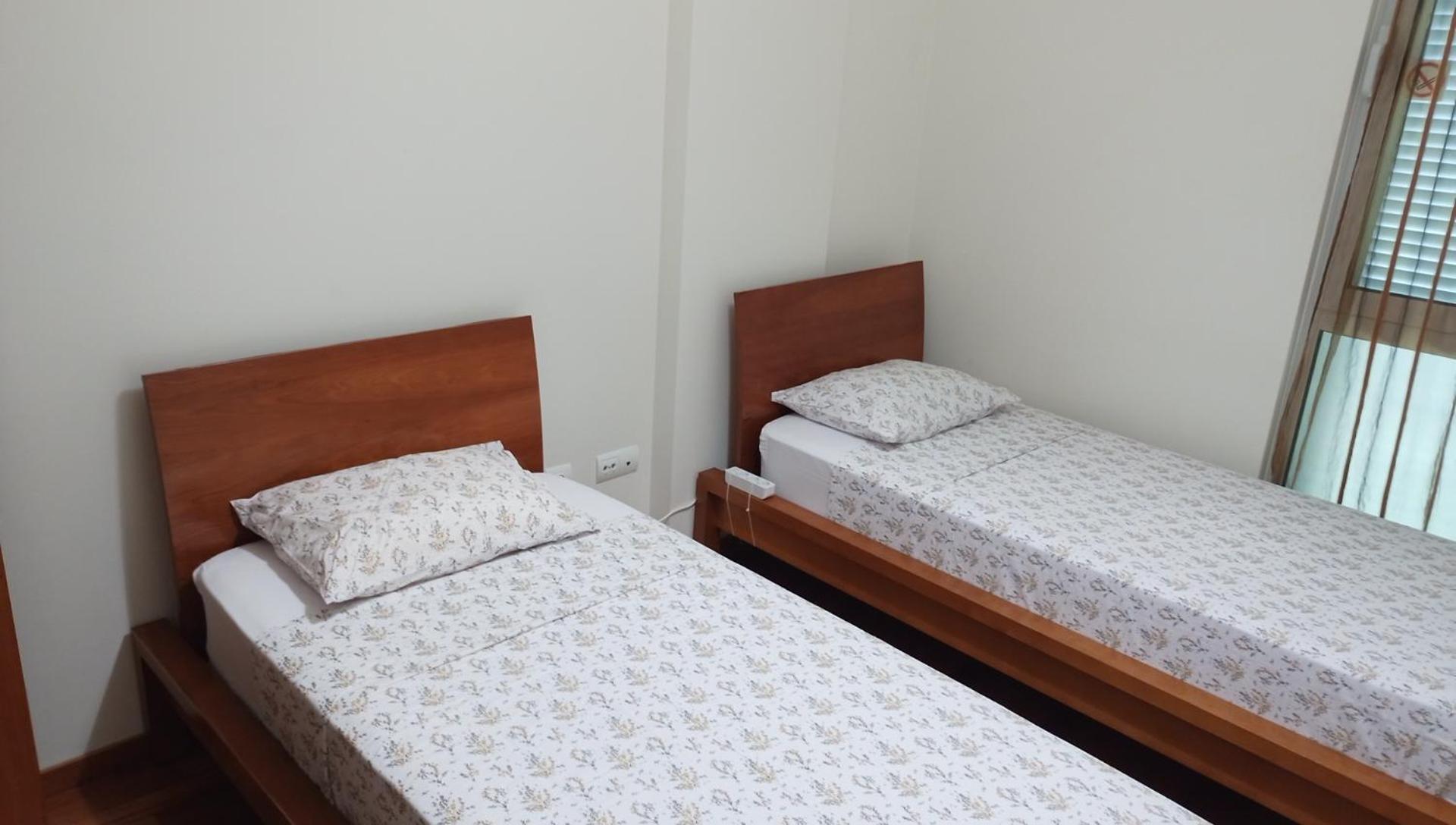 Apartment Costa Funchal Or Shared