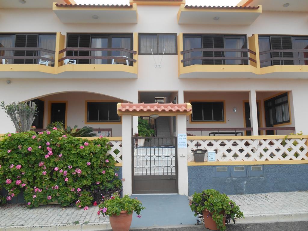 Colina Apartmán *