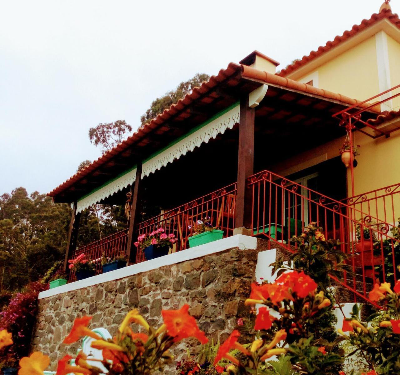 Quinta Do Lombo Hostel Santana (Madeira)